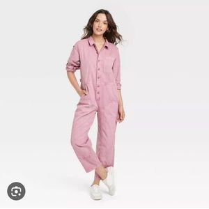 Universal Thread Target women’s boiler suit. Size 6